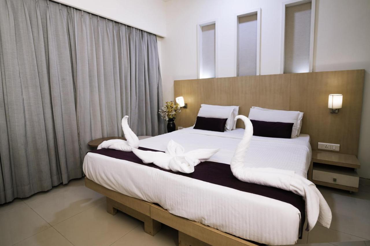 Hotel Monarch Guestline In Midc Rabale, Nova Bombaim Exterior foto