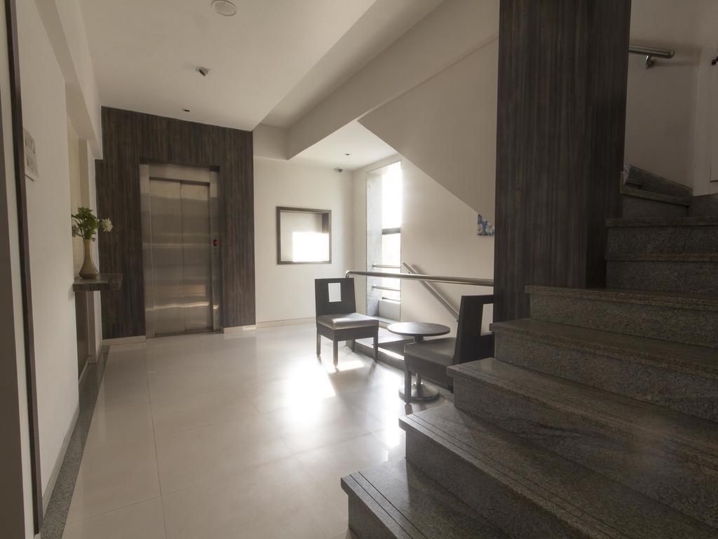 Hotel Monarch Guestline In Midc Rabale, Nova Bombaim Exterior foto