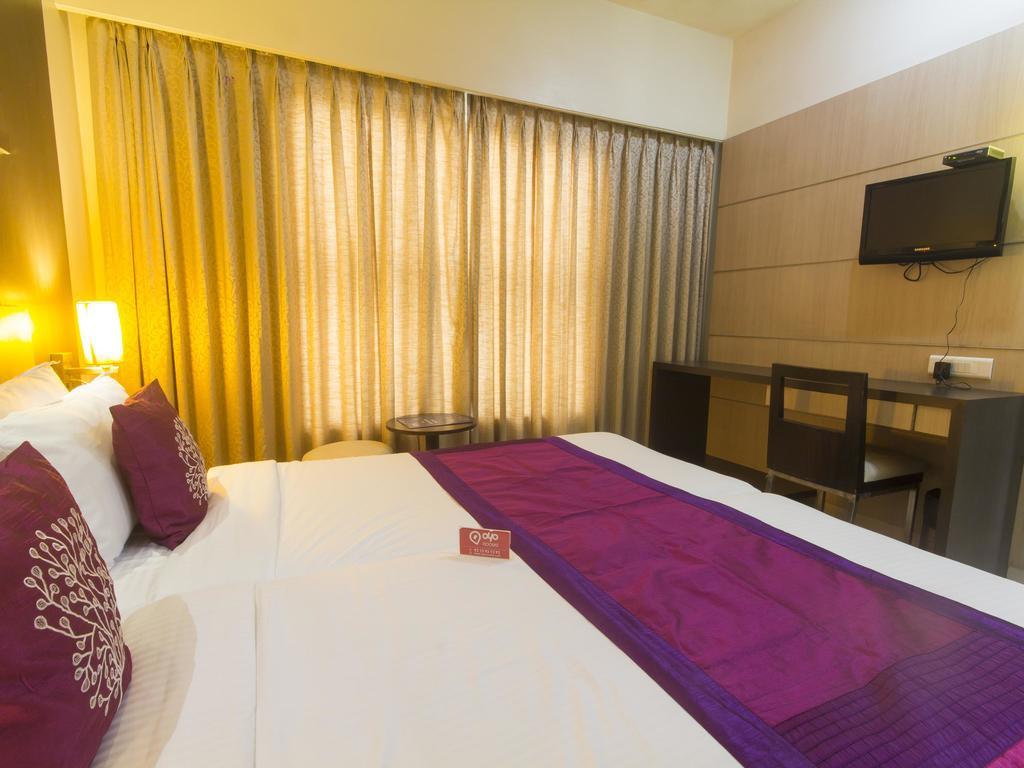 Hotel Monarch Guestline In Midc Rabale, Nova Bombaim Exterior foto