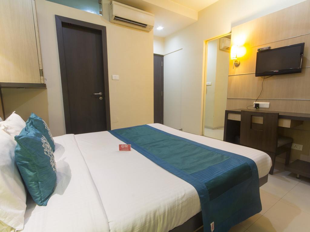Hotel Monarch Guestline In Midc Rabale, Nova Bombaim Exterior foto